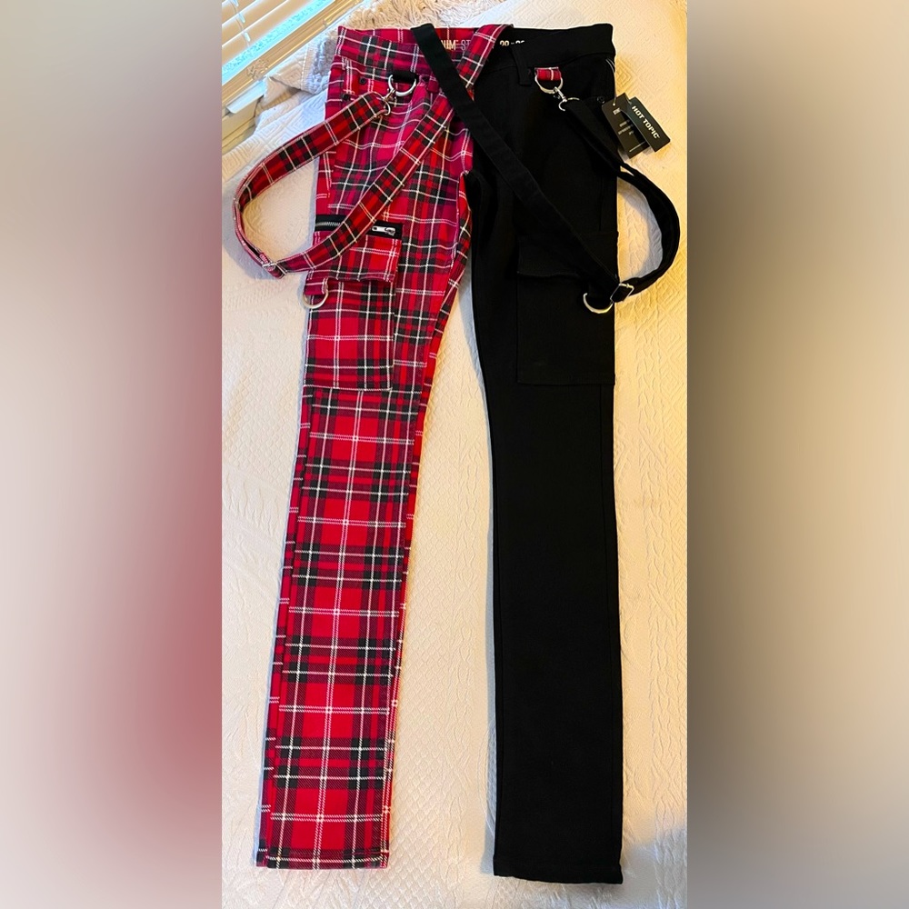 Hot Topic Stinger Pants with Strap Attachments Womens Size 28WX30L